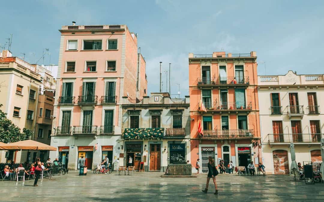 The Ultimate Europe Packing List, What NOT to Bring & The Best Bags to Use